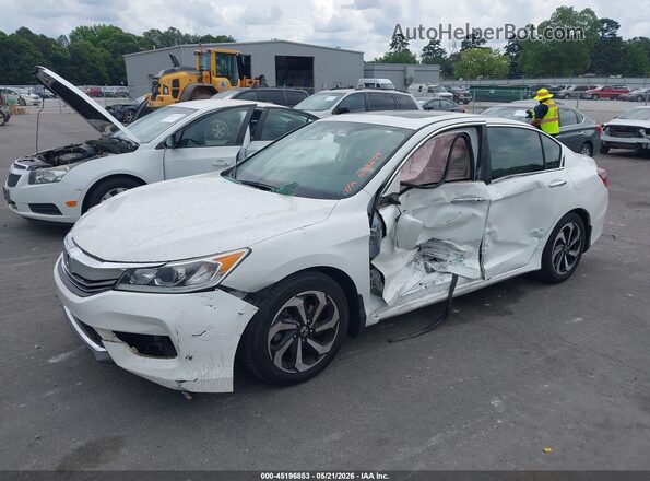 1HGCR2F71GA008679 2016 HONDA ACCORD White Vista tres cuartos delantera izquierda