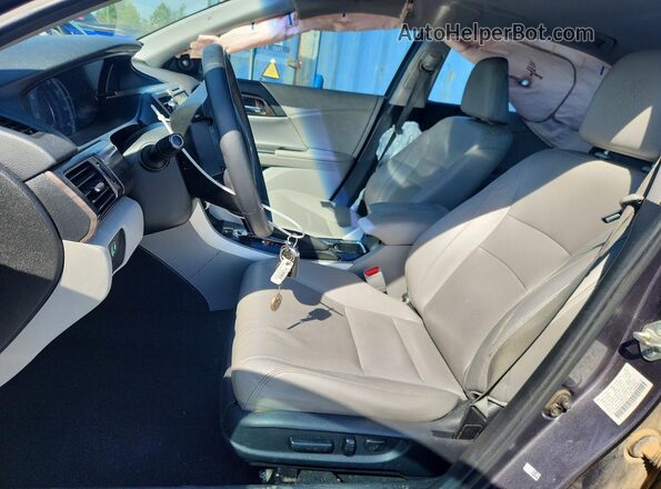 1HGCR2F87GA021963 2016 HONDA ACCORD Gray Front interior view