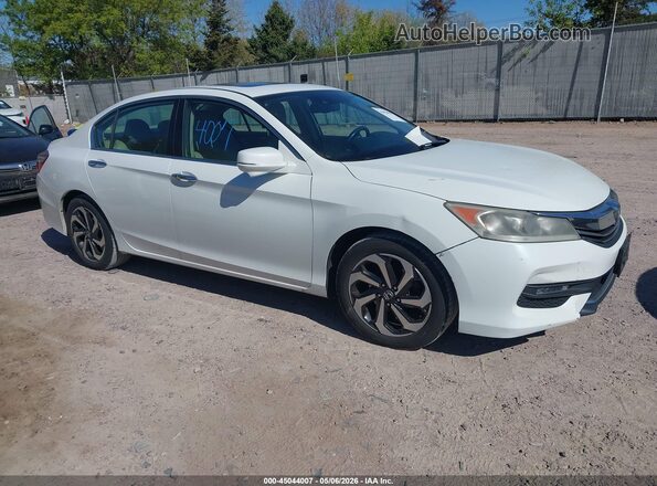 1HGCR2F99GA160176 2016 HONDA ACCORD Белый Передняя правая четверть