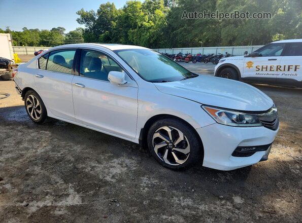 1HGCR3F07GA001034 2016 HONDA ACCORD White Przód prawy