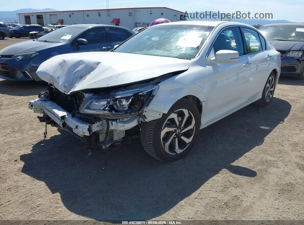 1HGCR3F89GA032811 2016 HONDA ACCORD Белый Передняя левая четверть