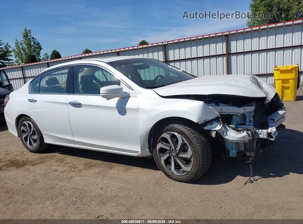 1HGCR3F89GA032811 2016 HONDA ACCORD Белый Панорамный вид салона 360°