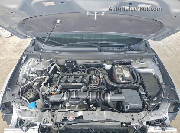 1HGCV1F10KA056748 2019 HONDA ACCORD Silver Вид задньої частини салону