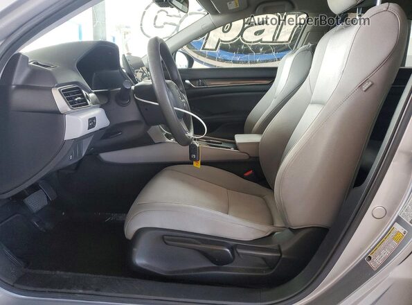 1HGCV1F10KA056748 2019 HONDA ACCORD Silver Вид салону спереду