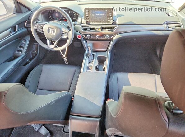 1HGCV1F13JA065362 2018 HONDA ACCORD Белый Вид панели приборов