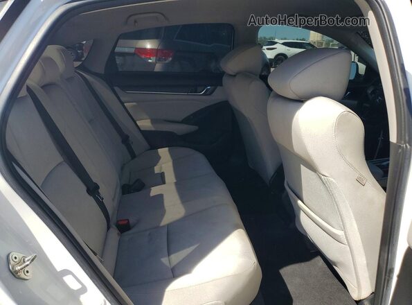 1HGCV1F15KA011935 2019 HONDA ACCORD Белый Вид задних сидений