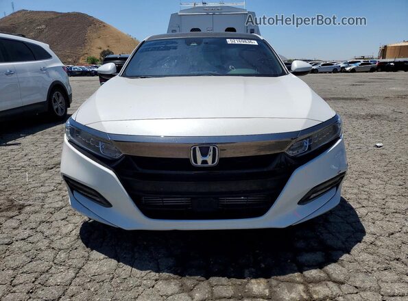 1HGCV1F34KA152769 2019 HONDA ACCORD Белый Вид спереди