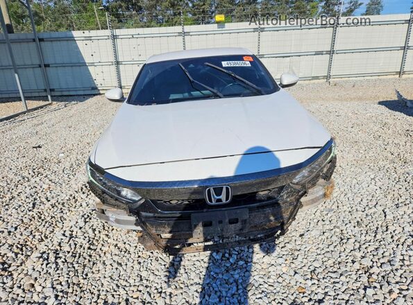 1HGCV1F35KA160699 2019 HONDA ACCORD Белый Вид спереди