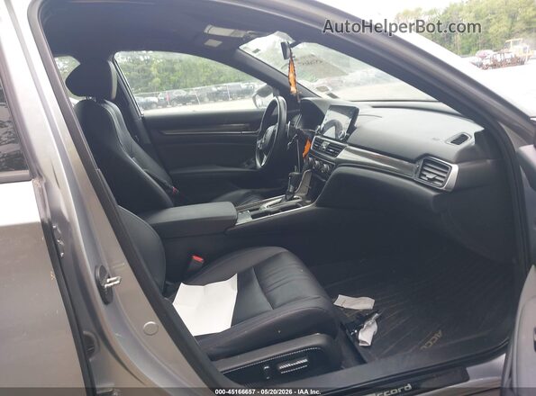 1HGCV1F39JA257337 2018 HONDA ACCORD Silver Սալոնի դիմացի տեսք