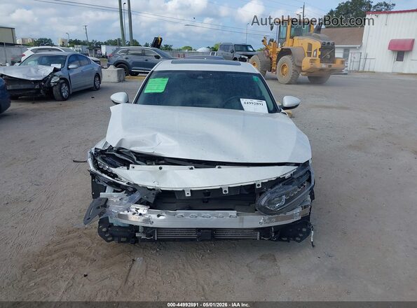 1HGCV1F55KA057445 2019 HONDA ACCORD Белый Вид задней части салона