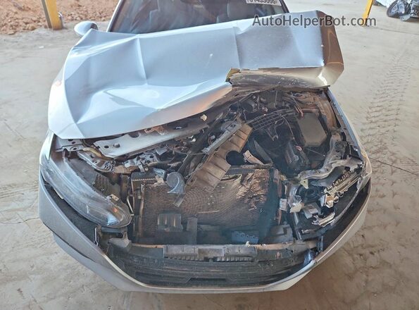1HGCV1F63JA115463 2018 HONDA ACCORD Silver Rear interior view