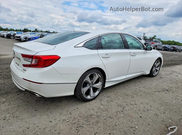 1HGCV1F96JA005677 2018 HONDA ACCORD White Tył prawy