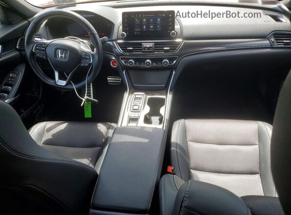 1HGCV2F37KA002936 2019 HONDA ACCORD Красный Вид панели приборов