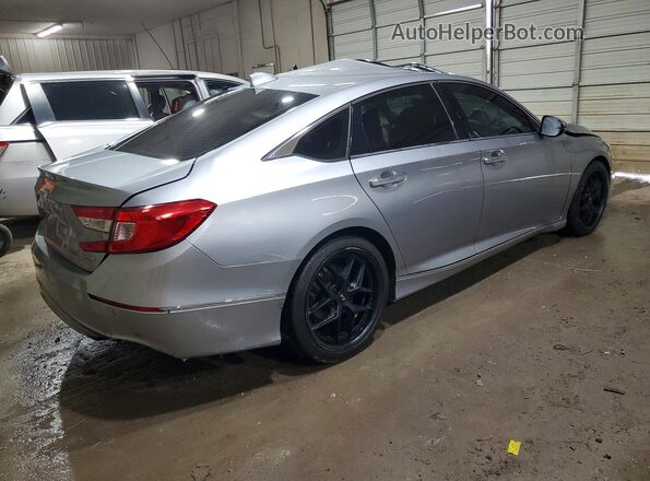 1HGCV2F91KA017887 2019 HONDA ACCORD Серебряный Задняя правая четверть