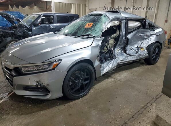1HGCV2F91KA017887 2019 HONDA ACCORD Серебряный Передняя левая четверть