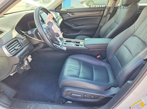 1HGCV2F94NA009934 2022 HONDA ACCORD Белый Вид салона спереди