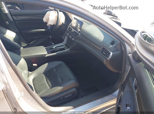 1HGCV2F96KA006416 2019 HONDA ACCORD Silver Widok wnętrza z przodu