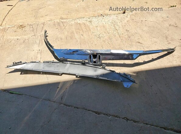 1HGCV2F97LA018706 2020 HONDA ACCORD Silver Widok komory silnika