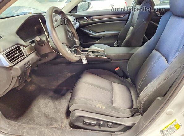 1HGCV3F45KA020558 2019 HONDA ACCORD Белый Вид салона спереди