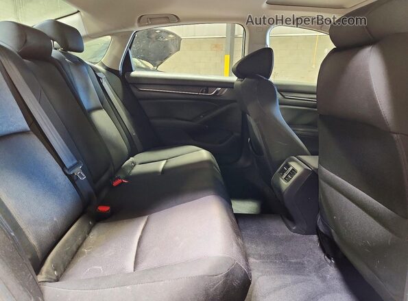 1HGCV3F45KA020558 2019 HONDA ACCORD Белый Вид задних сидений