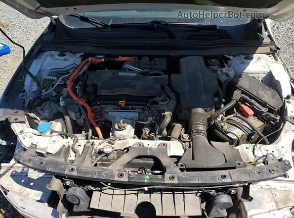 1HGCV3F96KA000914 2019 HONDA ACCORD White Widok wnętrza z tyłu