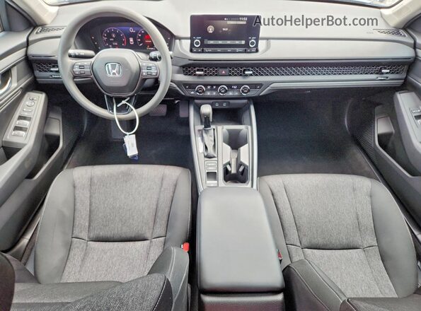 1HGCY1F31RA088157 2024 HONDA ACCORD Серый Вид панели приборов