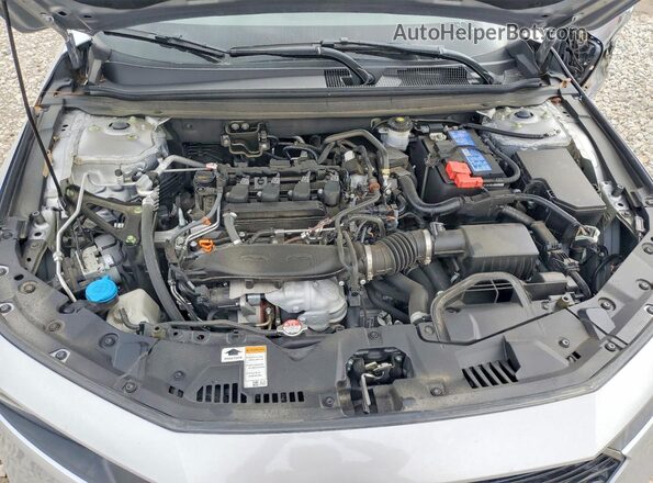 1HGCY1F33RA044127 2024 HONDA ACCORD Silver Widok wnętrza z tyłu