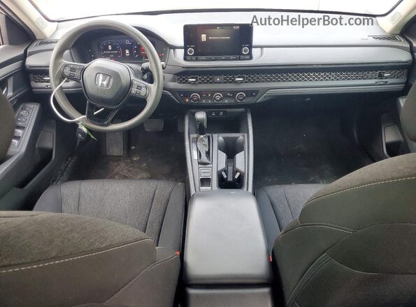 1HGCY1F33RA044127 2024 HONDA ACCORD Silver Widok deski rozdzielczej