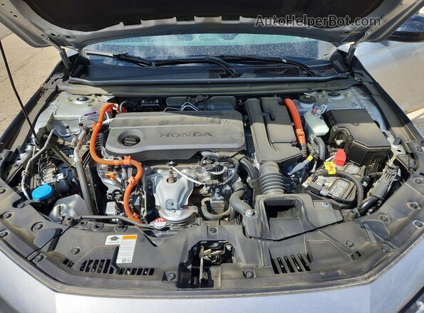 1HGCY2F5XRA063961 2024 HONDA ACCORD Silver Widok wnętrza z tyłu