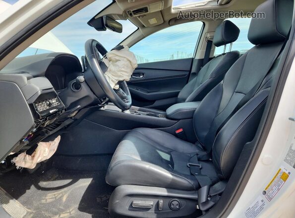 1HGCY2F64RA076746 2024 HONDA ACCORD White Вид салону спереду