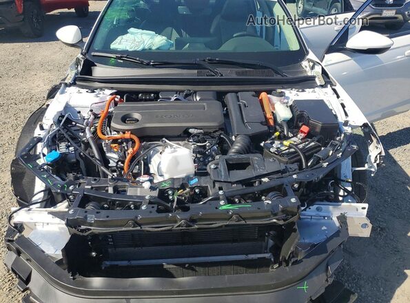 1HGCY2F69SA093547 2025 HONDA ACCORD White Widok wnętrza z tyłu