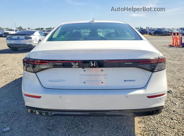 1HGCY2F69SA093547 2025 HONDA ACCORD White Widok z tyłu