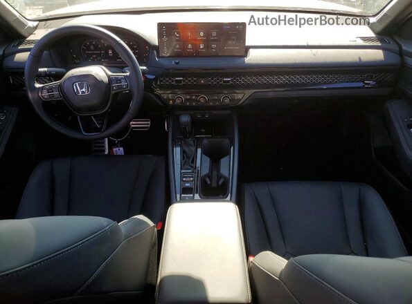 1HGCY2F77SA064069 2025 HONDA ACCORD Красный Вид панели приборов