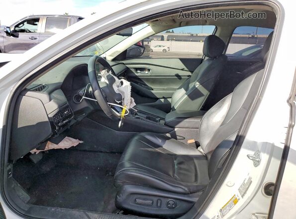 1HGCY2F80RA028405 2024 HONDA ACCORD White Вид салону спереду