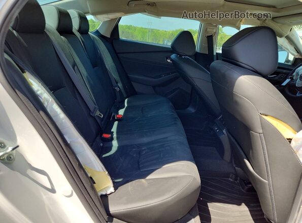 1HGCY2F82RA073877 2024 HONDA ACCORD Белый Вид задних сидений