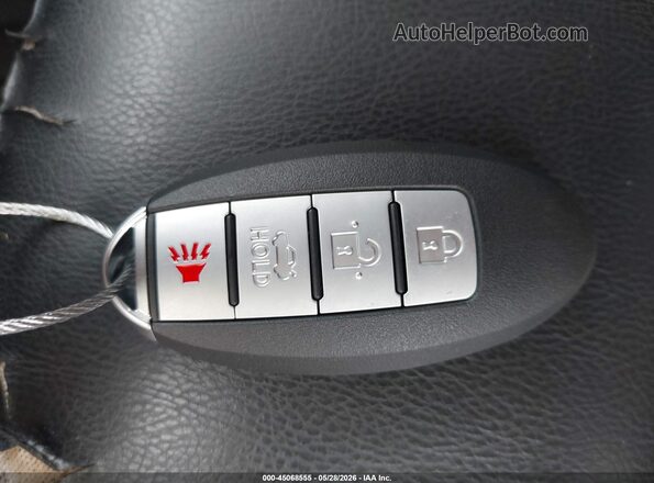 1N4AA6AP1HC393295 2017 NISSAN MAXIMA Серебряный Вид панели приборов