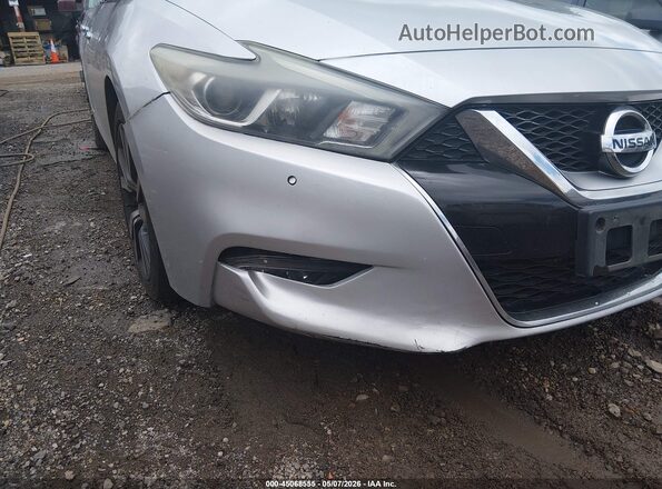 1N4AA6AP1HC393295 2017 NISSAN MAXIMA Серебряный Вид спереди