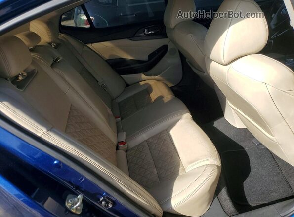 1N4AA6AP4HC370321 2017 NISSAN MAXIMA PLATINUM Синий Вид задних сидений