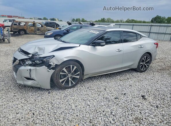 1N4AA6AP5JC403087 2018 NISSAN MAXIMA Серебряный Передняя левая четверть
