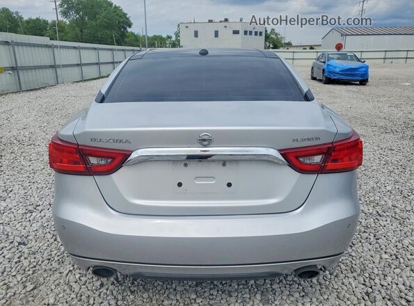 1N4AA6AP5JC403087 2018 NISSAN MAXIMA Серебряный Вид сзади
