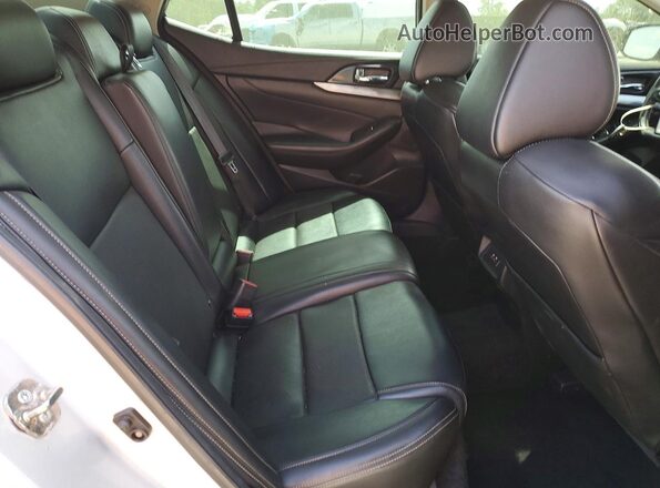 1N4AA6AV0KC366000 2019 NISSAN MAXIMA Silver Vista de los asientos traseros