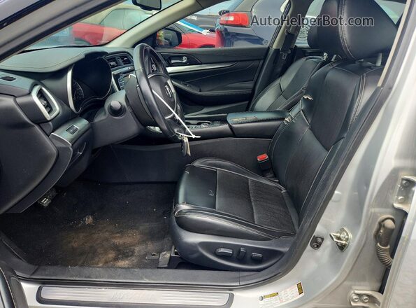 1N4AA6AV3KC364631 2019 NISSAN MAXIMA Серебряный Вид салона спереди