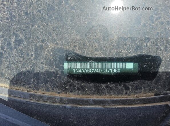 1N4AA6CV4LC371960 2020 NISSAN MAXIMA Black Widok komory silnika