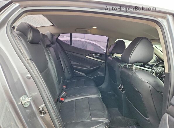 1N4AA6CV8LC376871 2020 NISSAN MAXIMA Gray Rear seats view
