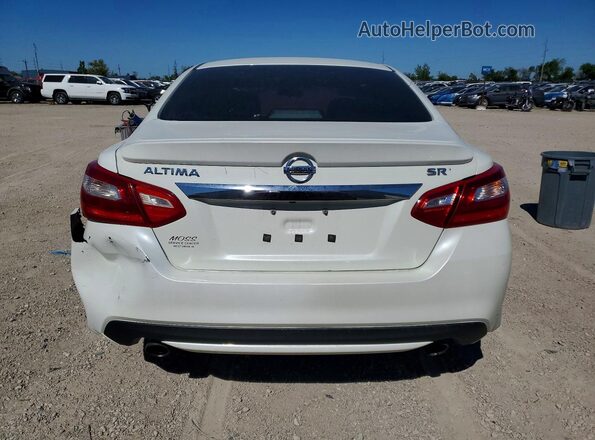 1N4AL3AP0GC269607 2016 NISSAN ALTIMA White Rear view