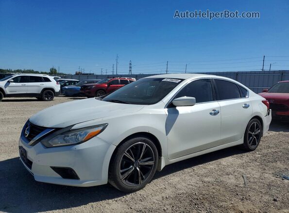 1N4AL3AP0GC269607 2016 NISSAN ALTIMA White Front left