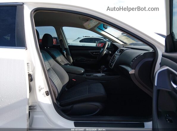 1N4AL3AP0GN362843 2016 NISSAN ALTIMA Белый Вид салона спереди