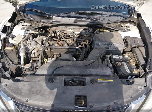 1N4AL3AP0GN362843 2016 NISSAN ALTIMA Белый Вид сзади