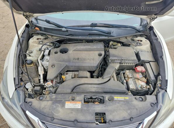 1N4AL3AP1GC269468 2016 NISSAN ALTIMA White Vista interior trasera
