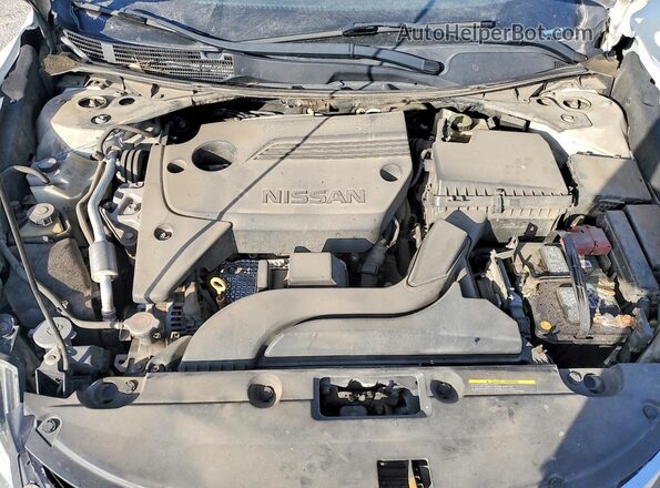 1N4AL3AP1HC150644 2017 NISSAN ALTIMA Белый Вид задней части салона